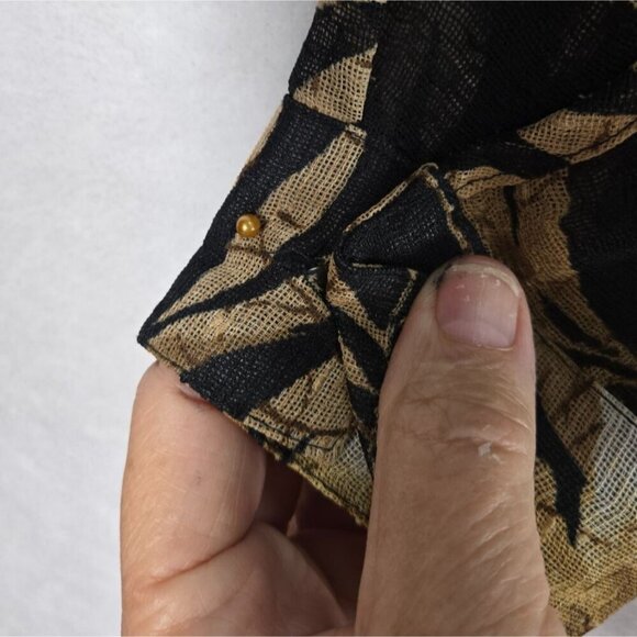 Alfred Dunner Womens Shirt Black Tan Floral 12 Woven Fabric Semi Sheer Tropical - Picture 11 of 11